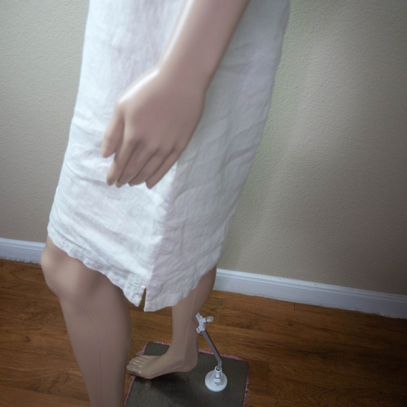 Cynthia Rowley Linen Shift Dress Size 6 Beige Cream Tan Sleeveless Knee Length - Picture 9 of 9